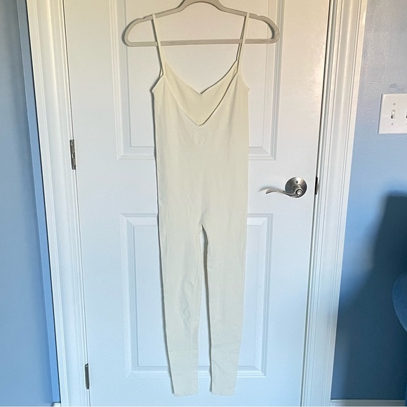 New! Intimately Free People Cream Stretch seamless Jumpsuit nwot 29948 - Picture 7 of 12